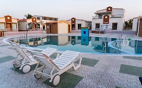 Flamingo Club And Resort Una 3 Km Away From Diu Check Post